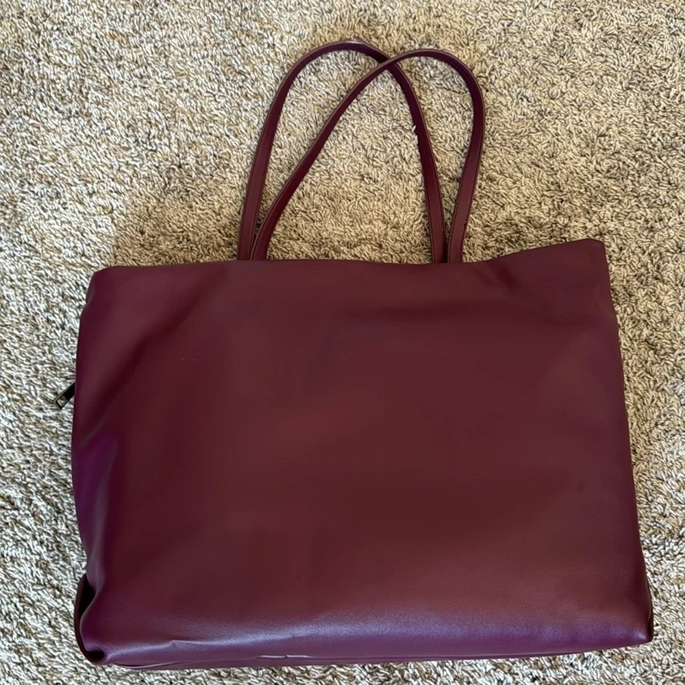 Maroon laptop bag target a new day with insert